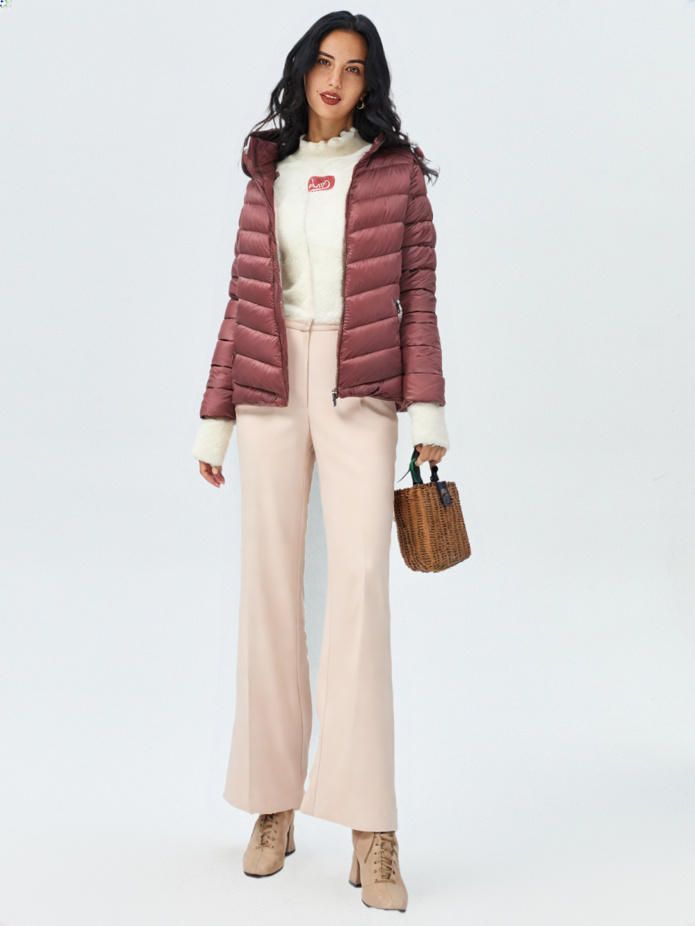 Women’s Foam Padded Jacket WPJ250701 – 20D Nylon Shell, Soft Polyester Fur Lining, Hand-Filled Synthetic Cotton