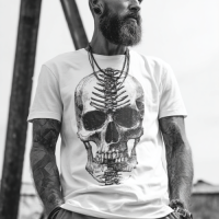 STS251253 100% Polyester 180GSM Adult T-shirt with Pirates & Skull print