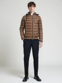 Men’s Foam Padded Jacket MPJ250709 – 20D Nylon Shell, 210T Lining, Hand-Filled Synthetic Cotton