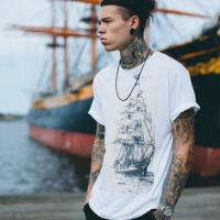 STS251240 100% Polyester 180GSM Adult T-shirt with Pirates & Skull print