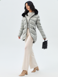 Women’s Foam Padded Jacket WPJ250706 – 20D Nylon Shell, Soft Polyester Fur Lining, Hand-Filled Synthetic Cotton