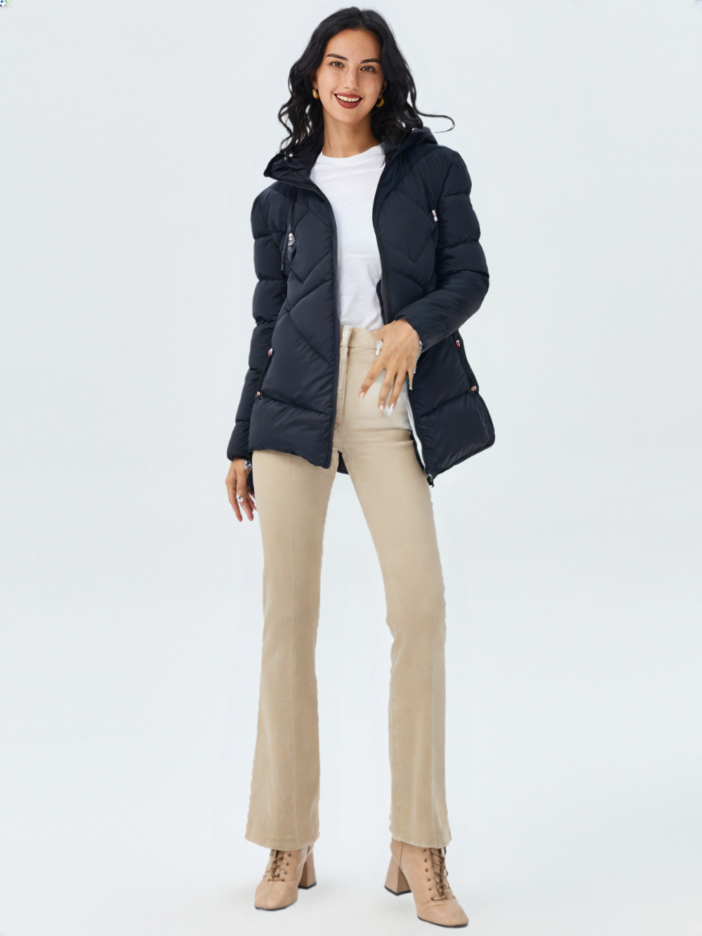 Women’s Foam Padded Jacket WPJ250702 – 50D Polyester Shell, 210T Lining, 150g Synthetic Cotton Insulation